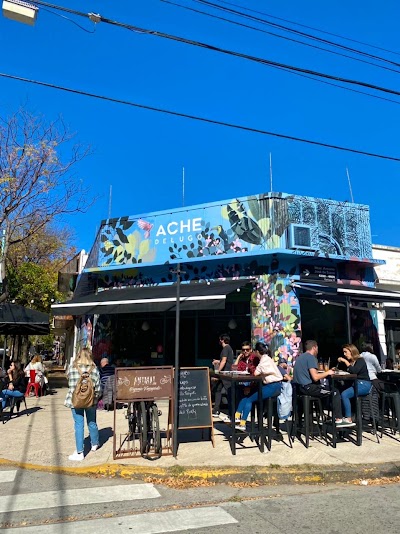 Ache Delugo — Villa Urquiza