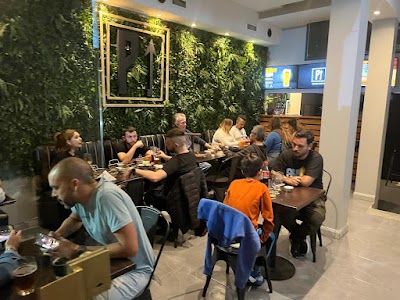 Pinchos Urquiza — Villa Urquiza