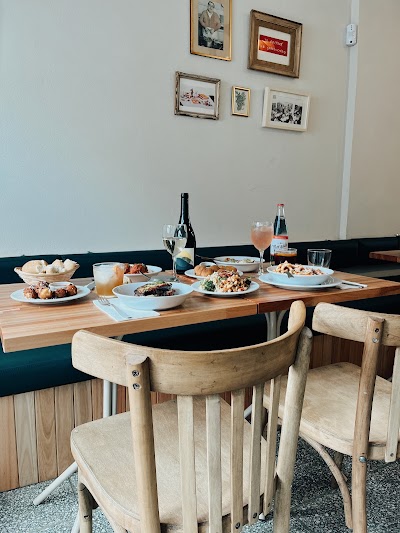 Cantina Mandia — Colegiales