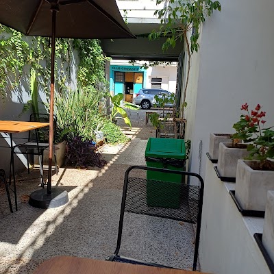 Porta Negra Café de Especialidad. — Saavedra
