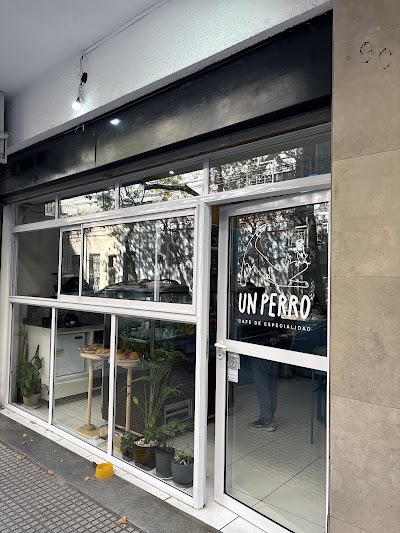 Un Perro café de especialidad — Almagro