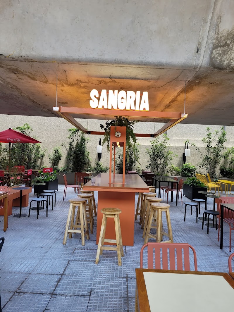 Sangría - Bar de vereda — Belgrano